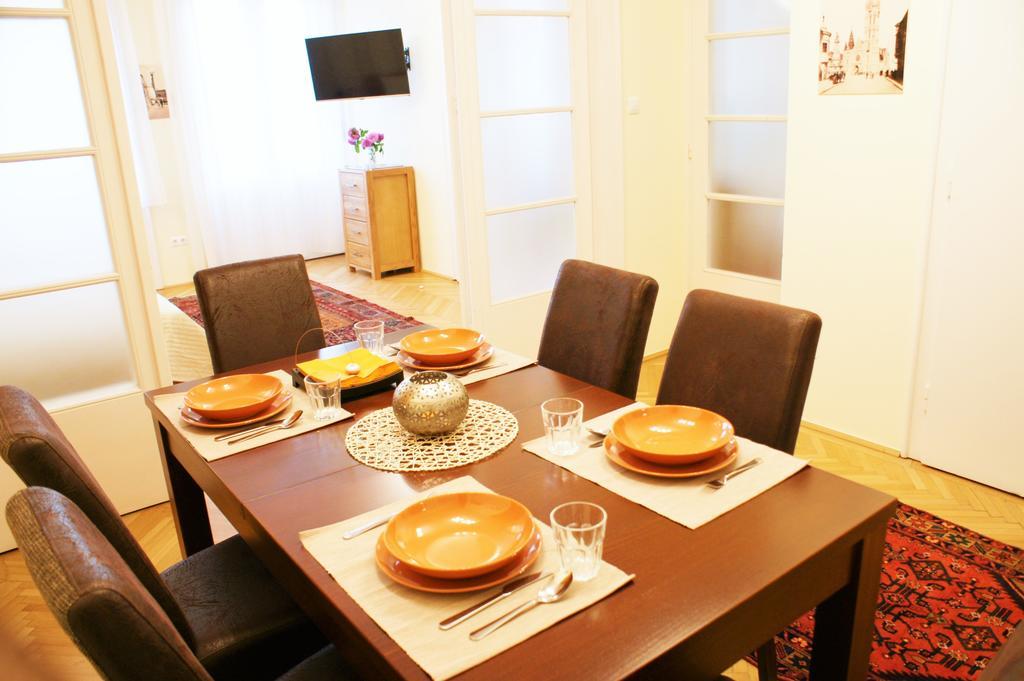 Supercentral Apartment บูดาเปสต์ ภายนอก รูปภาพ